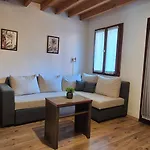 Horizont-idezo Parkmotel