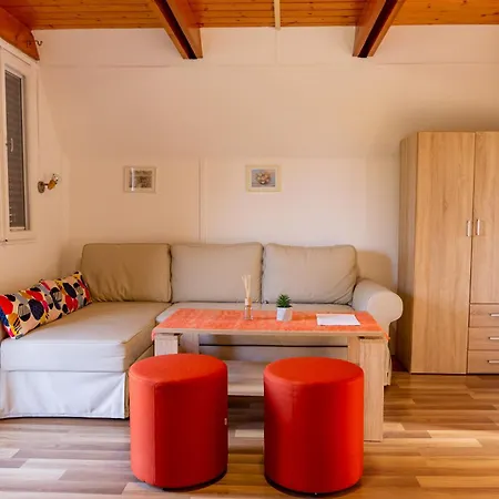 Horizont-idezo Parkmotel