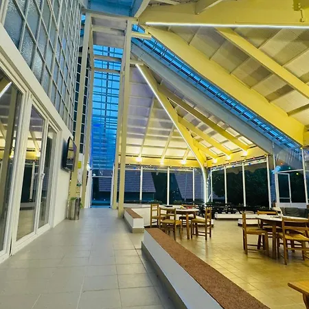 Horizont-idezo Parkmotel Lägenhetshotell 3*